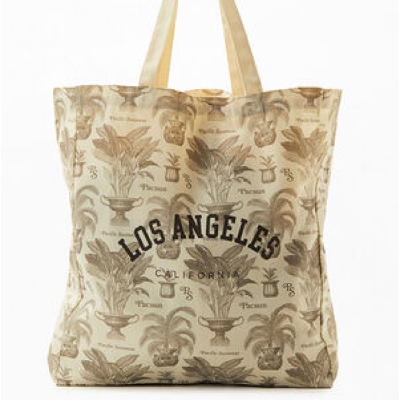 Last 15 For $25 Pacsun Reusable Etoile Monogram Print Tote Bag